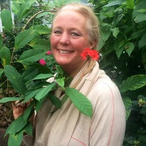 Meet your Posher, Sharon